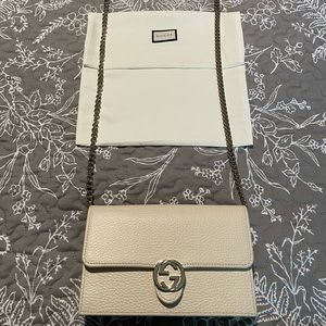 BRAND NEW Gucci off white/ivory Leather Handbag Crossbody Clutch Authentic!